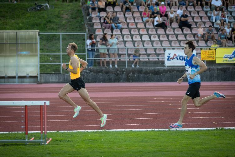 01689085910BPu-fm8078.jpg-atletskimiting-nm.si