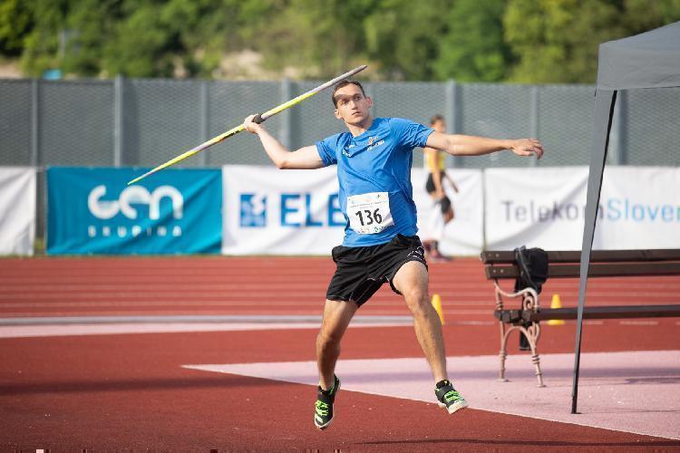 101688898613BPu-fm7370.jpg-atletskimiting-nm.si