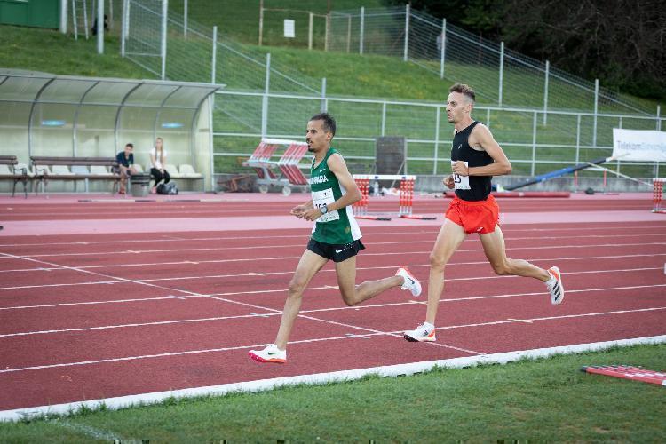 111657757379BPu-fe6850.jpg-atletskimiting-nm.si