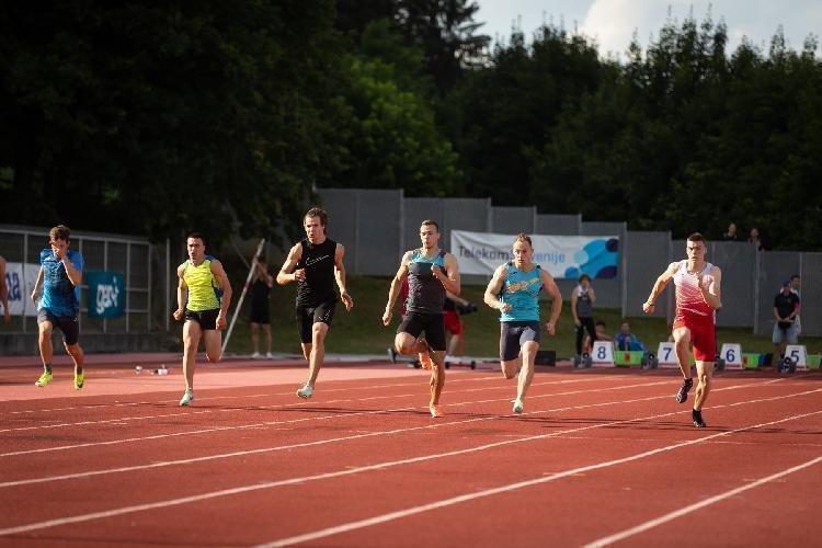 111688897799BPu-fm7198.jpg-atletskimiting-nm.si