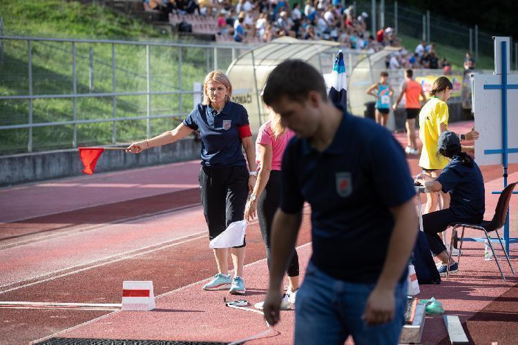 111688898053BPu-fm7243.jpg-atletskimiting-nm.si