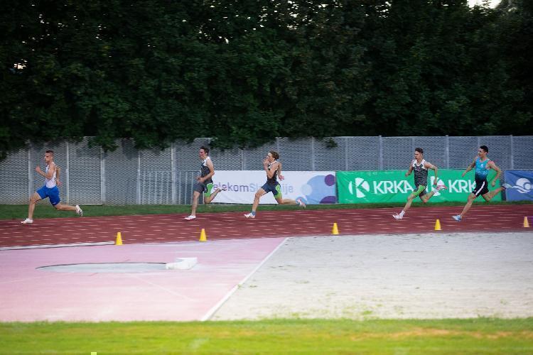 131657757411BPu-fe7082.jpg-atletskimiting-nm.si