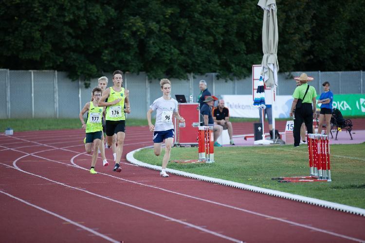 141657756847BPu-fe5889.jpg-atletskimiting-nm.si