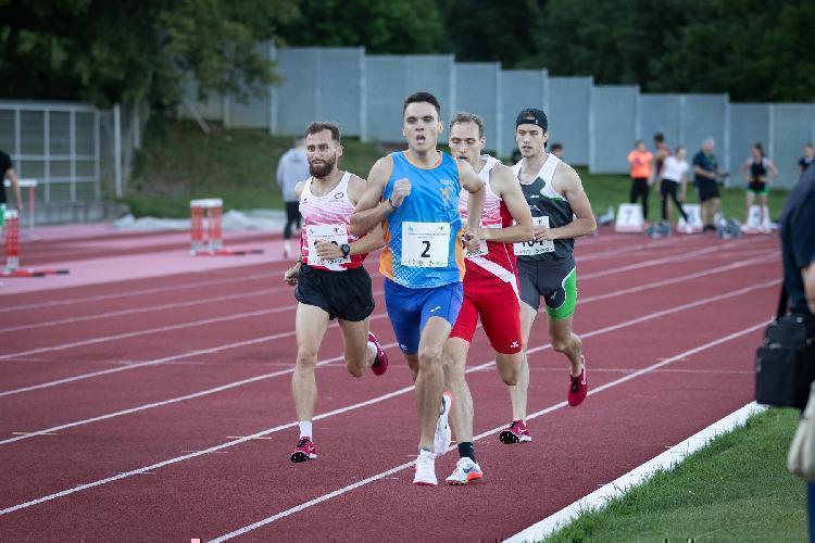 141657757013BPu-fe6204.jpg-atletskimiting-nm.si