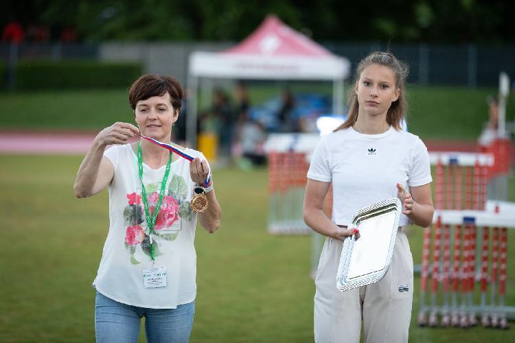 141657757379BPu-fe6940.jpg-atletskimiting-nm.si