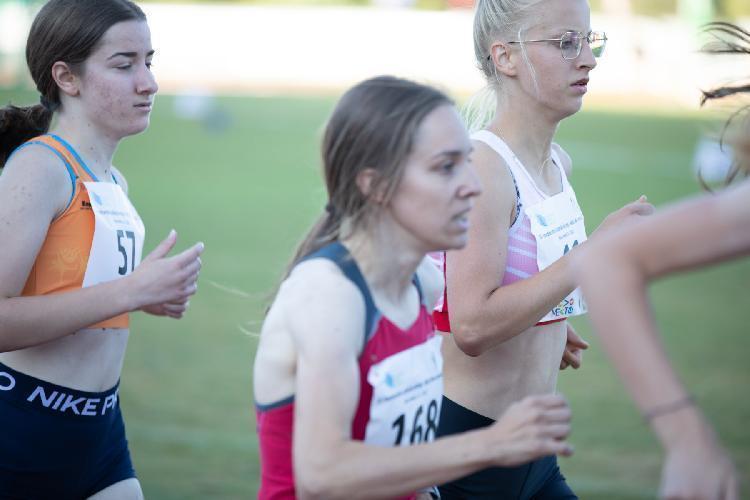 161657756891BPu-fe5989.jpg-atletskimiting-nm.si