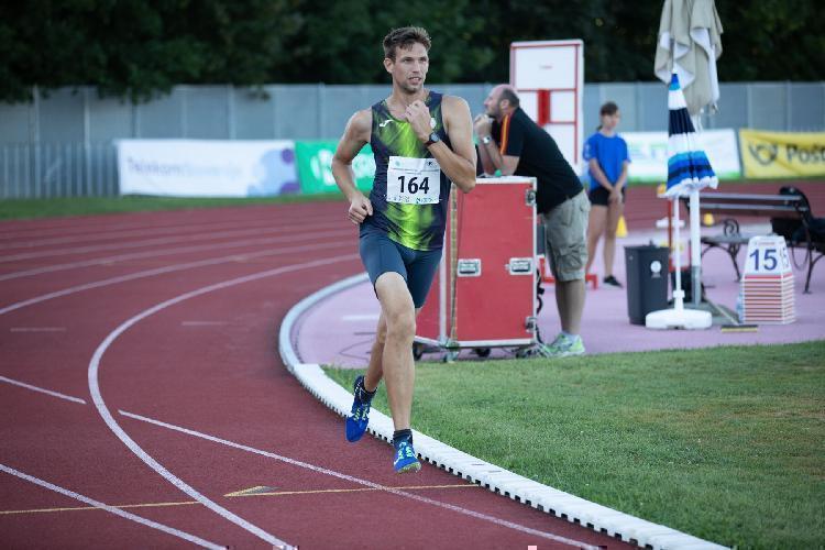 161657756958BPu-fe6088.jpg-atletskimiting-nm.si