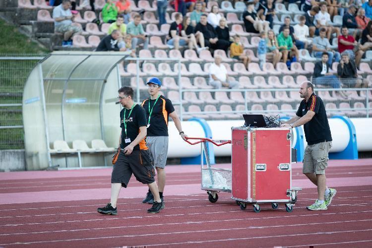 171657757171BPu-fe6390.jpg-atletskimiting-nm.si