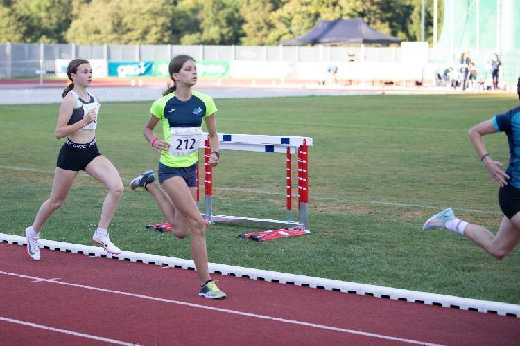 181657756787BPu-fe5832.jpg-atletskimiting-nm.si