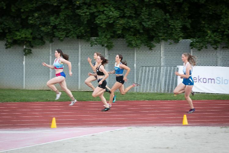 181657757379BPu-fe6971.jpg-atletskimiting-nm.si