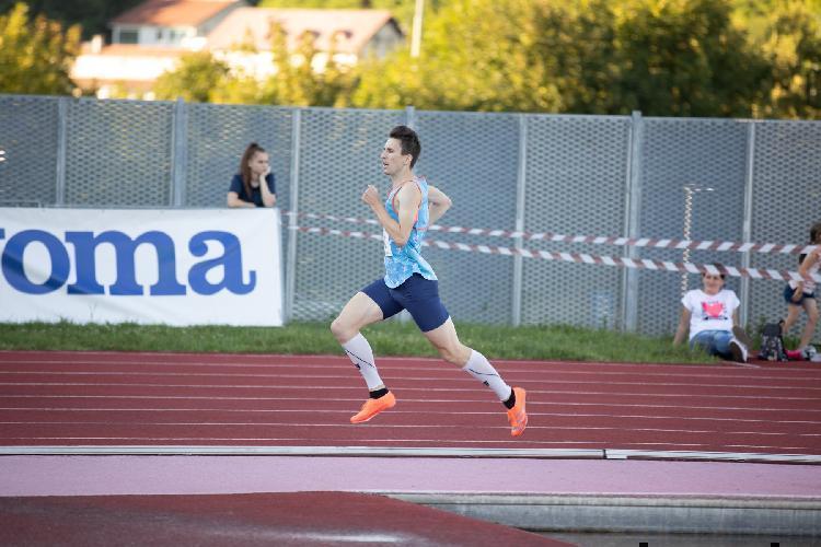 21657757013BPu-fe6115.jpg-atletskimiting-nm.si