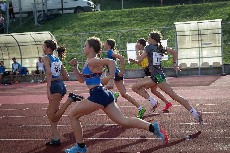 21688898435BPu-fm7313.jpg-atletskimiting-nm.si