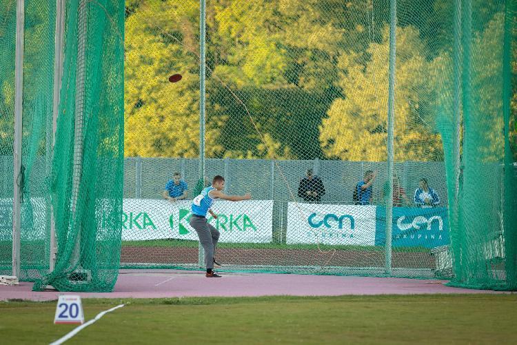 31657757230BPu-fe6406.jpg-atletskimiting-nm.si