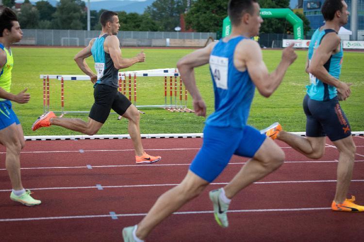 31689105924BPu-fm8645.jpg-atletskimiting-nm.si