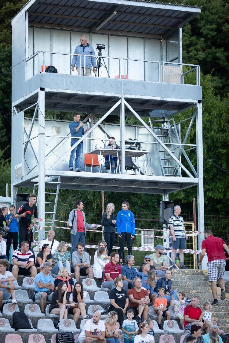 41657757171BPu-fe6287.jpg-atletskimiting-nm.si