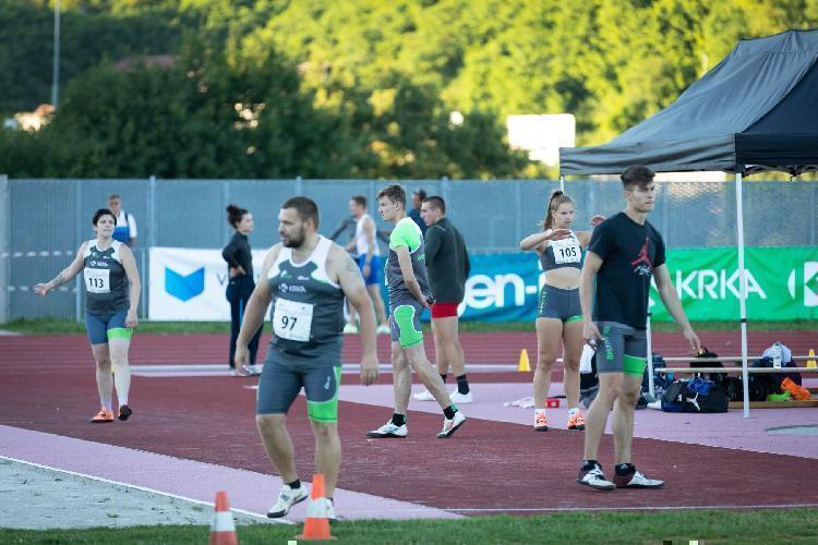 41657757230BPu-fe6410.jpg-atletskimiting-nm.si