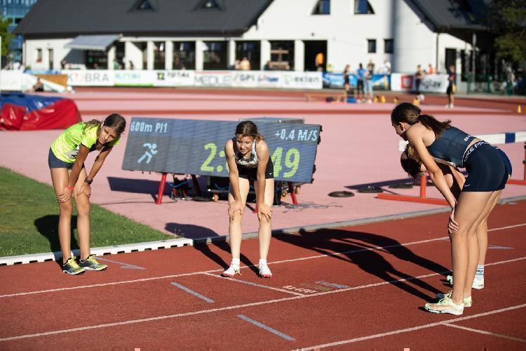 51657756847BPu-fe5860.jpg-atletskimiting-nm.si