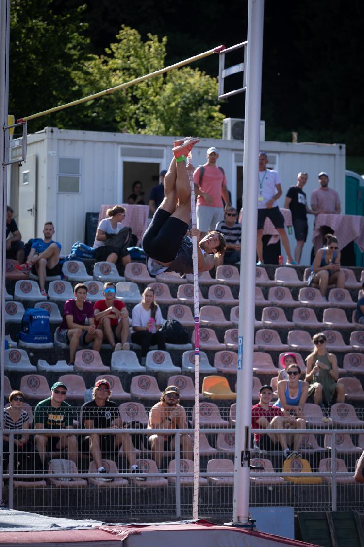 61688897428BPu-fm7086.jpg-atletskimiting-nm.si