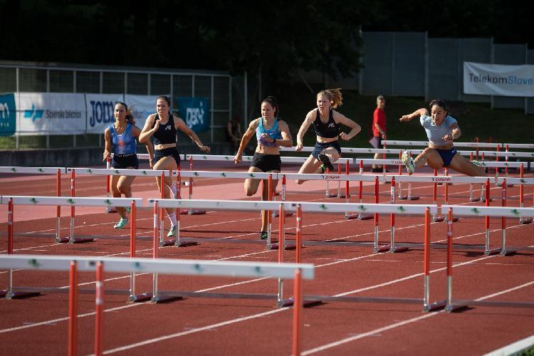 81688893288BPu-fm7020.jpg-atletskimiting-nm.si