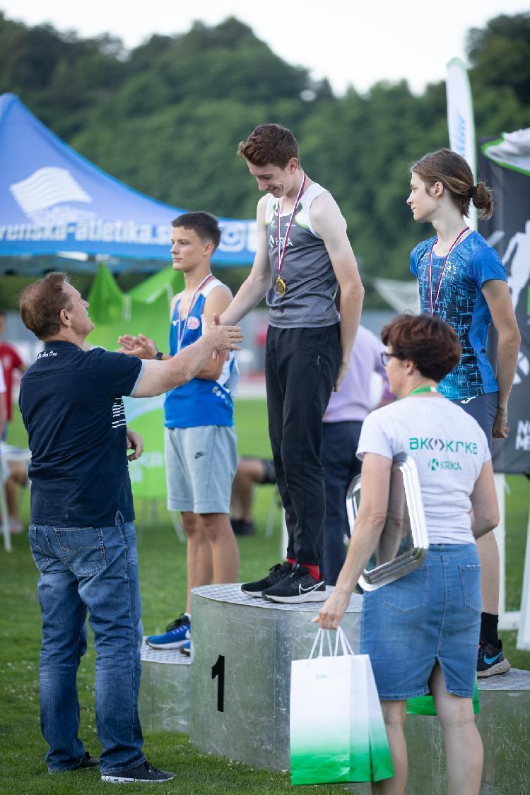 81688900700BPu-fm7665.jpg-atletskimiting-nm.si