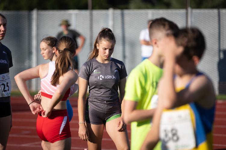 91688902799BPu-fm7792.jpg-atletskimiting-nm.si