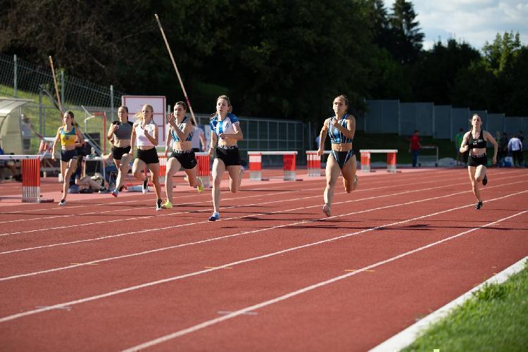 BPu-fe5290.jpg-atletskimiting-nm.si